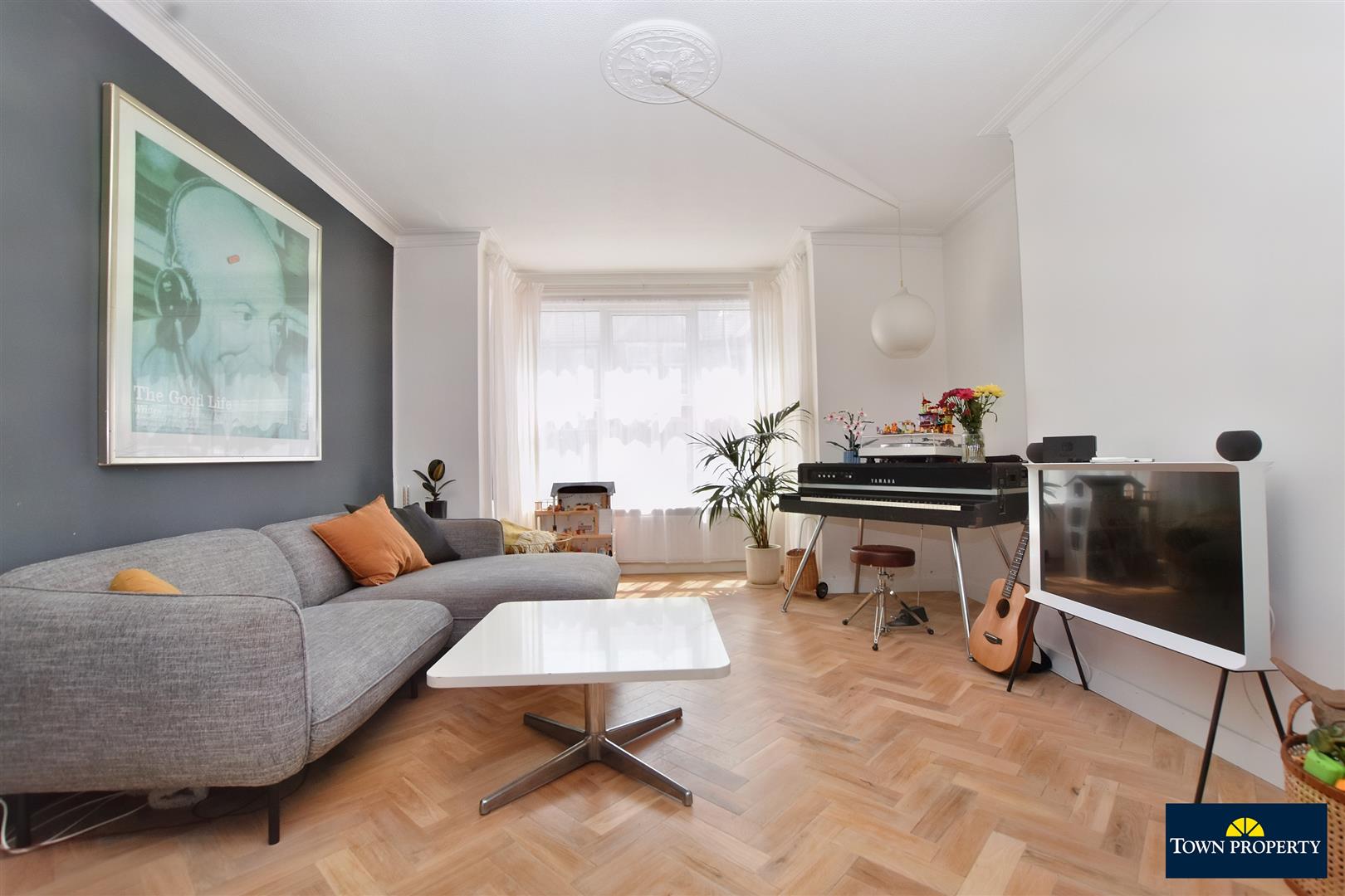 Property Details for Sidley Road Eastbourne BN22 7JR Town Property